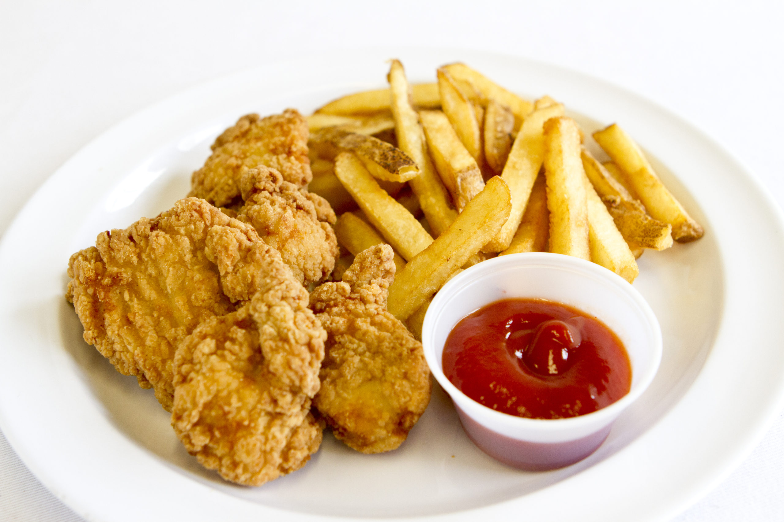 chicken finger platter with fries